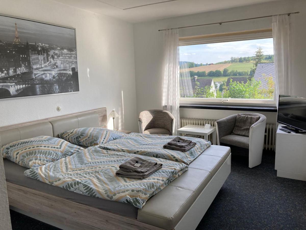 Bed & Breakfast Weisser Stein Шмаленберг Екстериор снимка