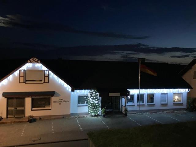 Bed & Breakfast Weisser Stein Шмаленберг Екстериор снимка