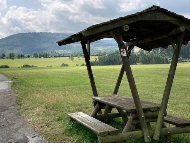 Bed & Breakfast Weisser Stein Шмаленберг Екстериор снимка