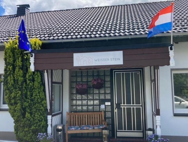 Bed & Breakfast Weisser Stein Шмаленберг Екстериор снимка
